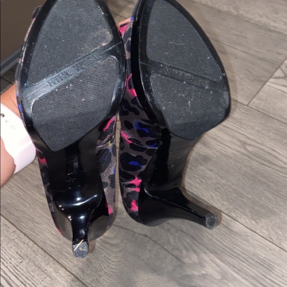 Heels - Picture 6 of 6